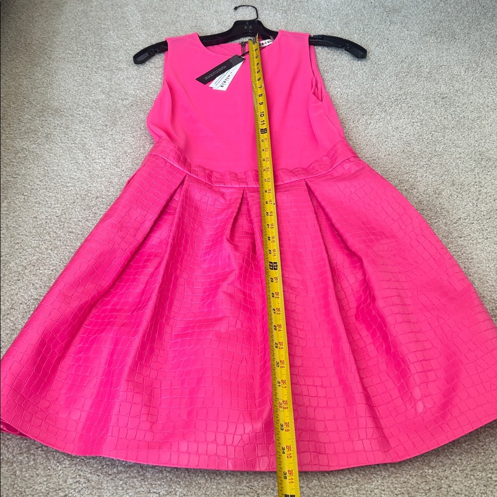 New Alice and Olivia Charra vegan leather dress - Picture 11 of 16